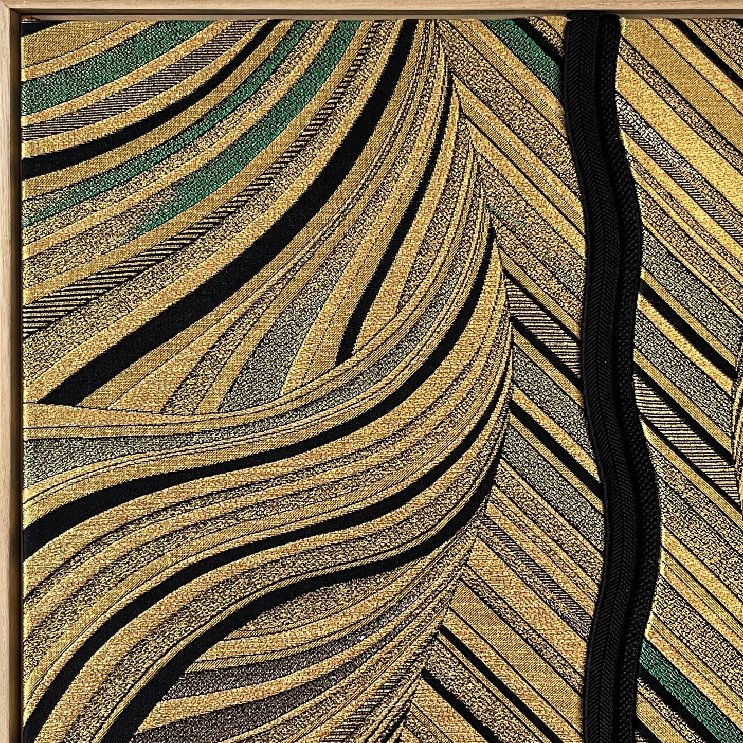 Broken Vase ~kintsugi~
