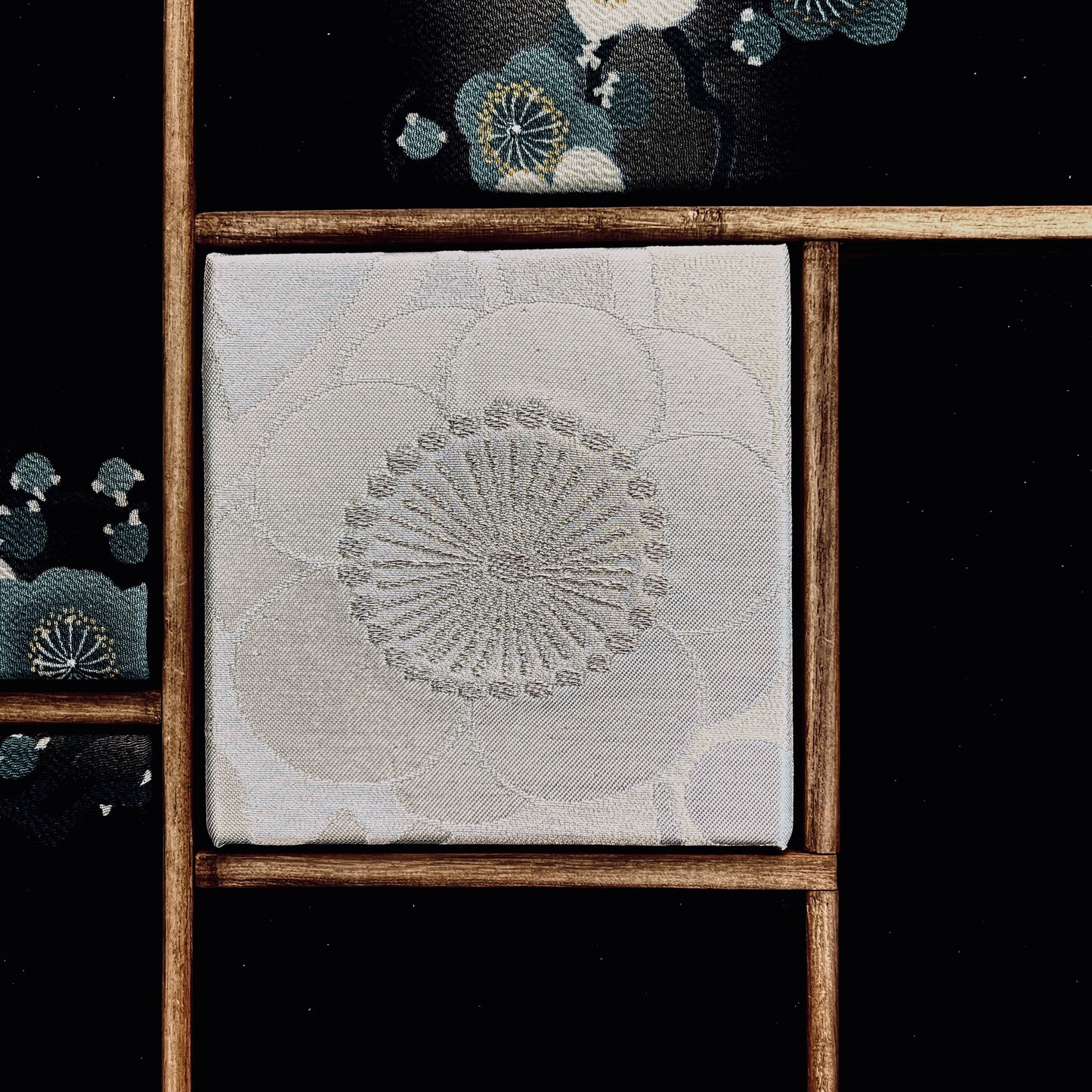 Night Plum Blossoms ~Endurance~