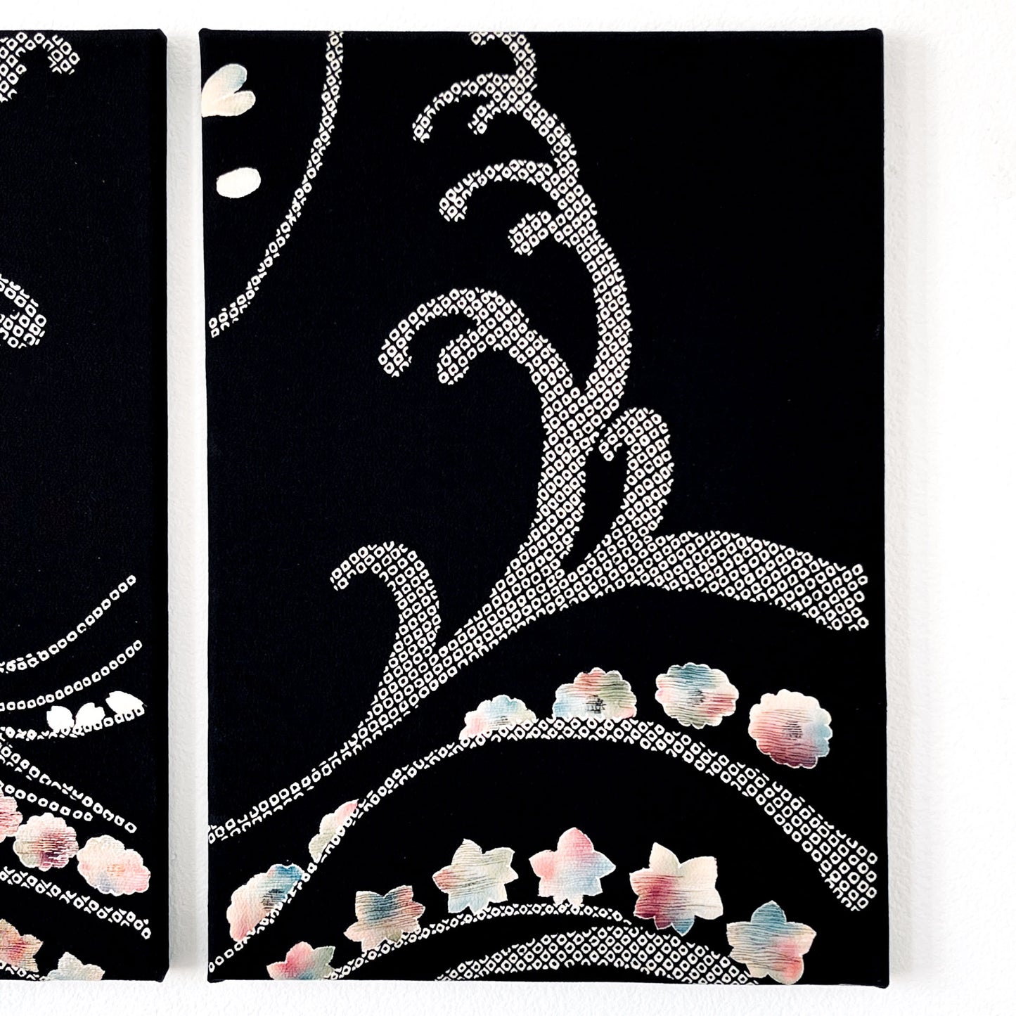 Sakura on Waves ~Eternal Motion~ (set of 2)